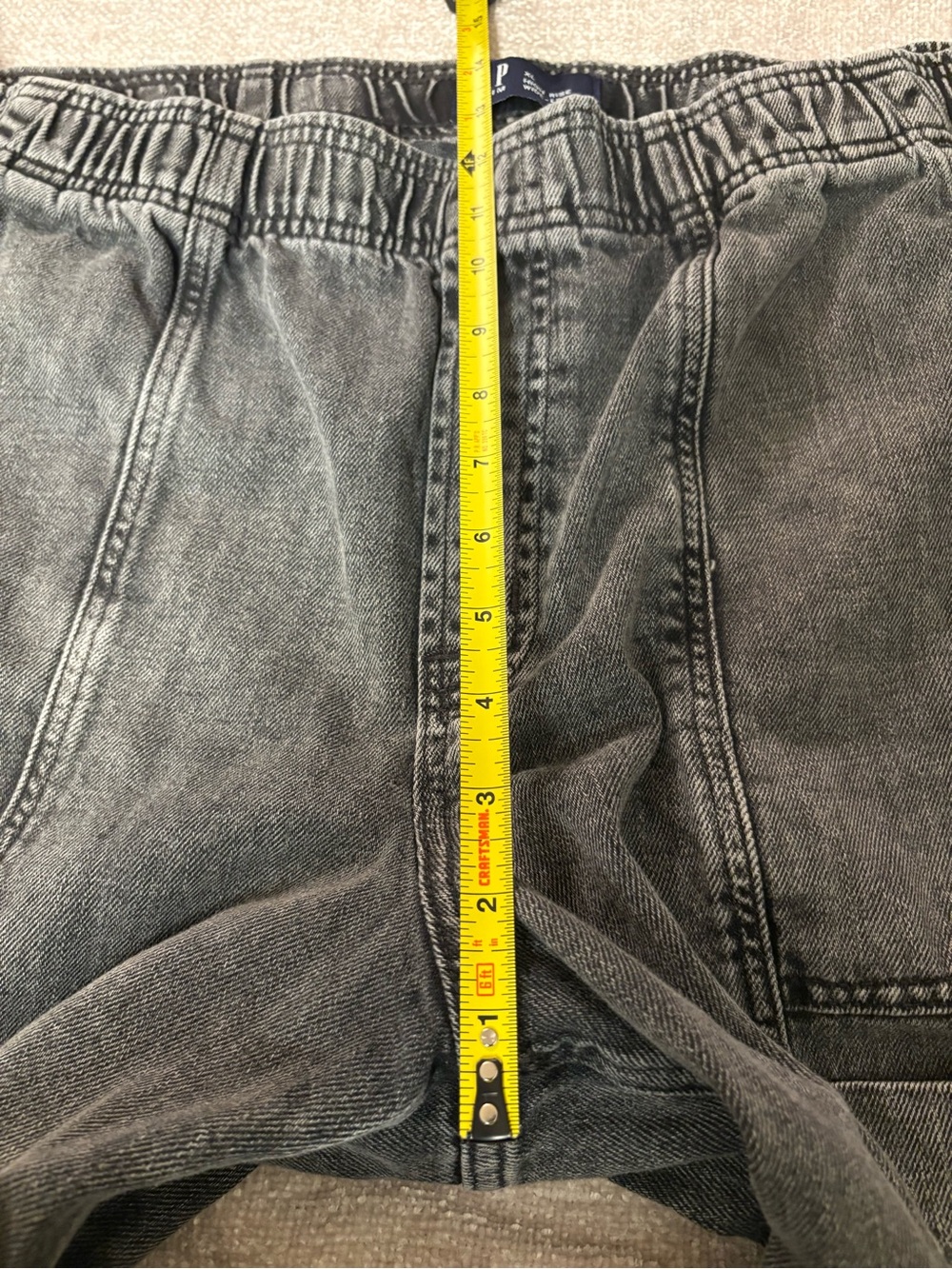 GAP Denim High Rise/Wide Leg Black Washed Cargo Style Jeans Size XL - Picture 13 of 16
